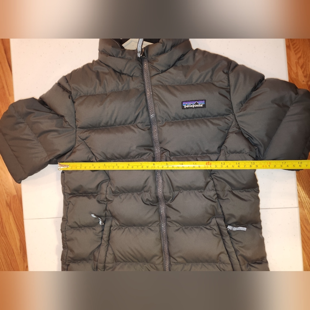 Patagonia Down Sweater Jacket Dark Grey Sz Med Youth - Picture 6 of 8
